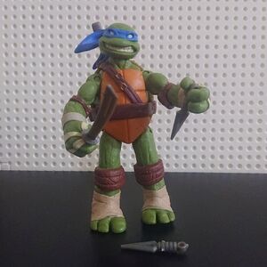 TMNT Teenage Mutant Ninja Turtle - Leonardo Action Figure - 2012
